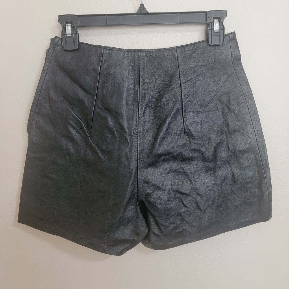 Vintage Firenze Black 100% Genuine Leather Shorts Size 8 - Picture 2 of 4